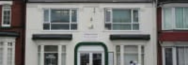 P B Robinson & Associates