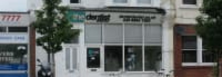 The Dentist @ Chiswick